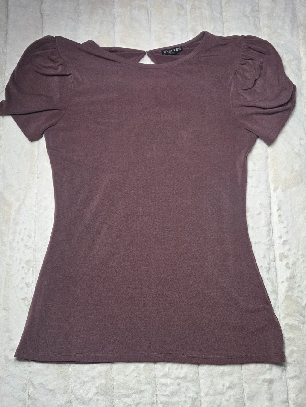 Express Puff-Sleeve Stretch Top in Dusty Mauve